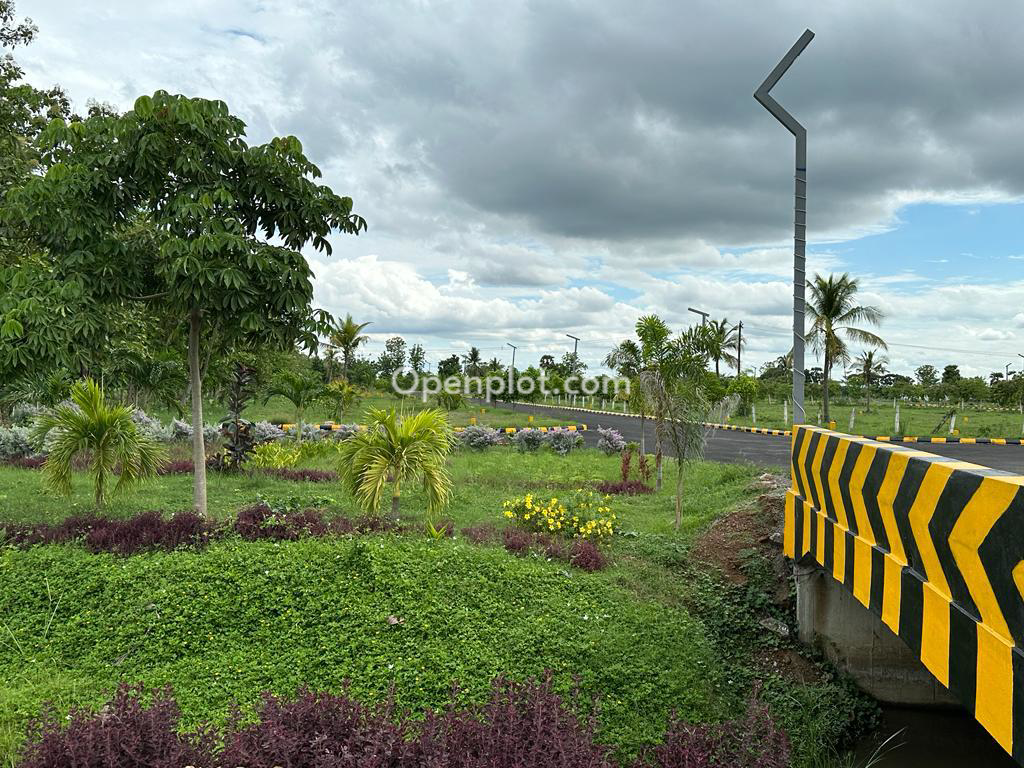 Plot for Sale in Bhogapuram,Vizianagaram